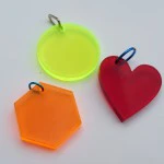 Ohrringe aus Acrylglas