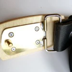 Gürtelschließen 04/22