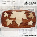 Schließe Maple leaves